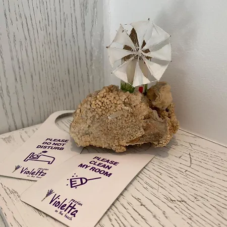 Violeta At Livadia Appartamento Paro